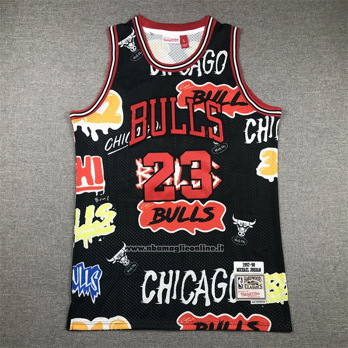 Maglia Chicago Bulls Michael Jordan #23 Slap Sticker Mitchell & Ness 1997-98 Nero